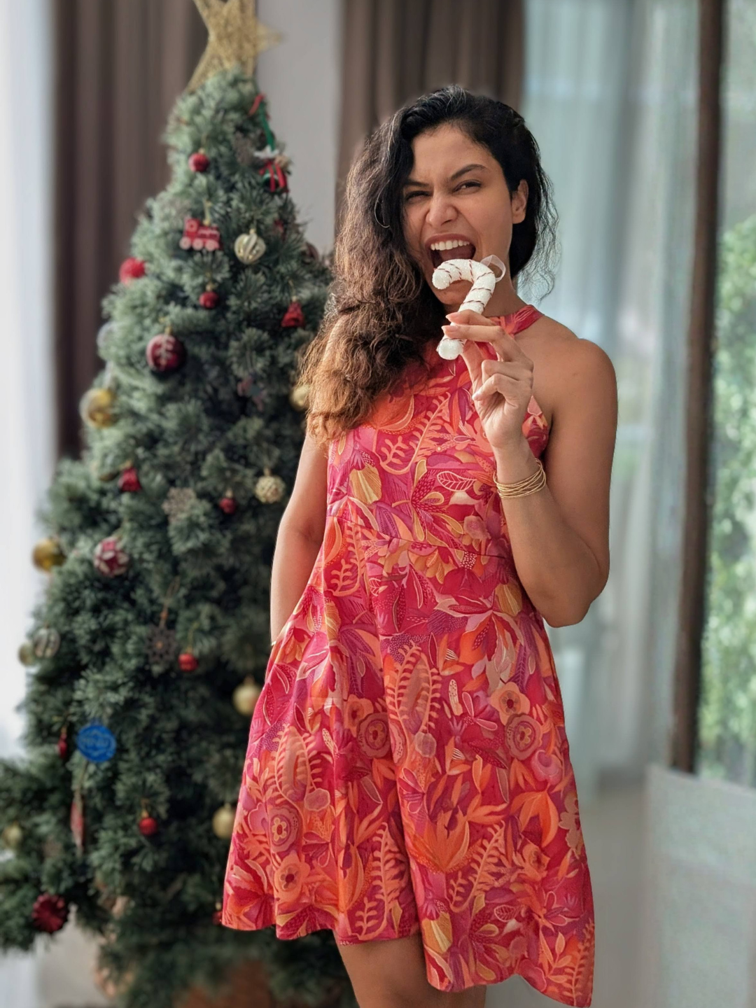 Eden Hot Pink Women's Short Halter in Muslin Cotton Nimbu