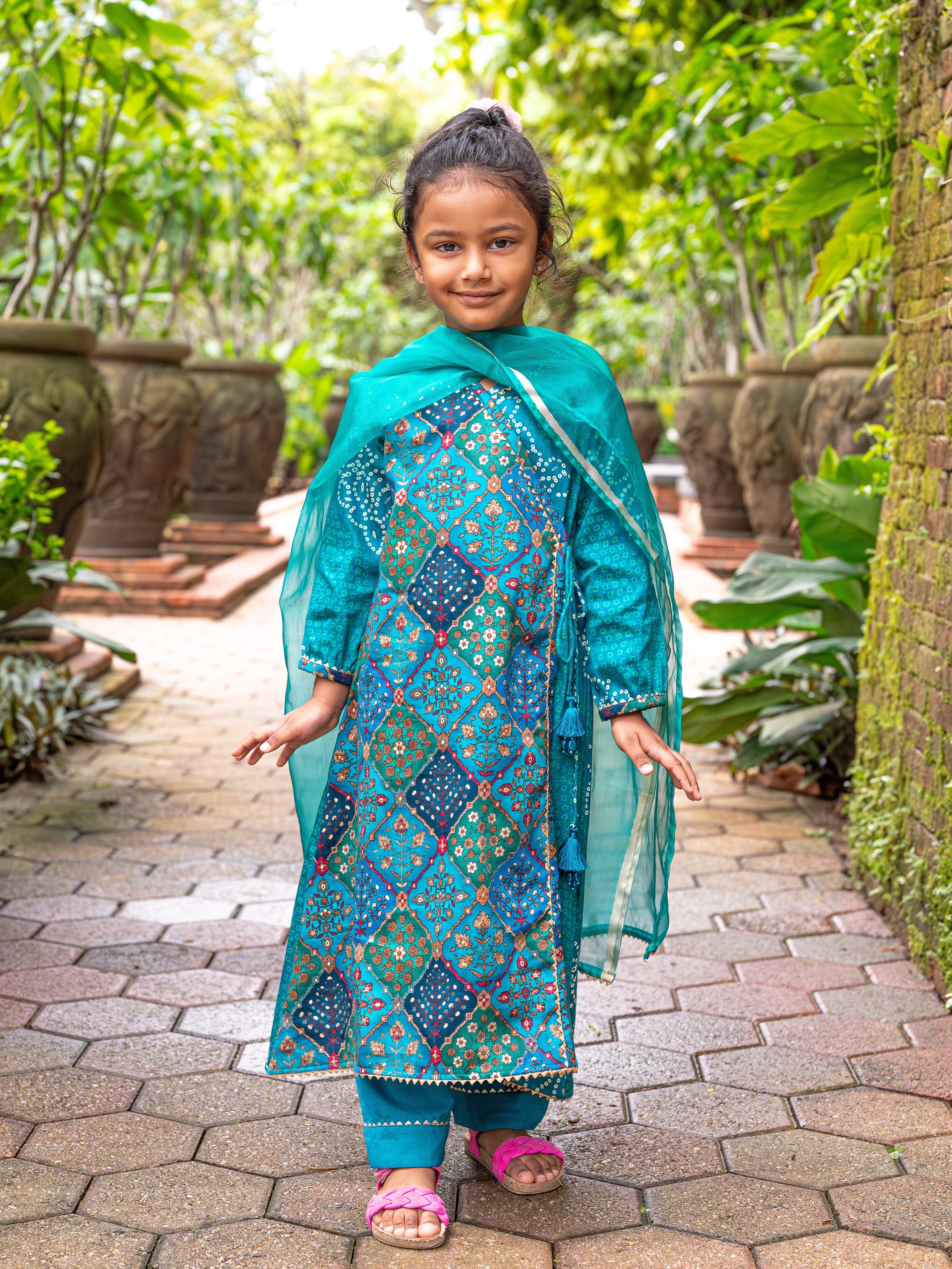shan-girls-angrakha-kurti-pant-with-dupatta-set-in-green-paisley